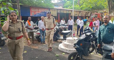 “सजग कोरबा – सतर्क कोरबा” अभियान के तहत यातायात पुलिस की सघन कार्रवाई, 11 नाबालिग वाहन चालकों पर की गई वैधानिक कार्रवाई